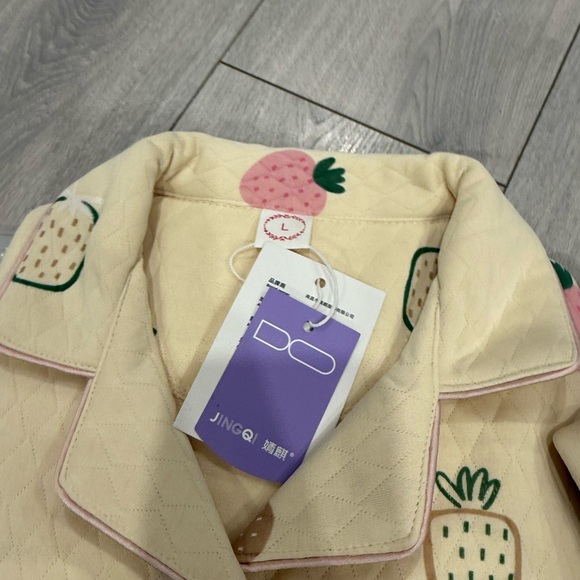 Fruit Pattern Pajama Set - Picture 3 of 3